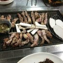 장작(초벌)구이오겹살 이미지