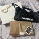 sienne 시엔느 레이스 맨투맨 네이비 1년 착용 후기