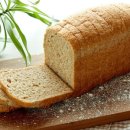 통밀빵 이미지