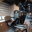 골져스 피트니스 이미지