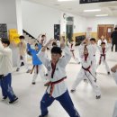 강변 태권도장 이미지