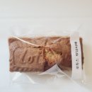 홈베이킹 로투스 휘낭시에 / 호두 크랜베리 식빵 / 마카다미아 피칸 커피 쿠키 / 찹쌀떡빵