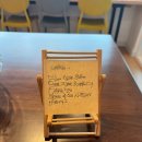 달에게 빌려온 하루 이미지