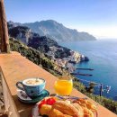 맛있는 빵과 달콤 디저트 이미지