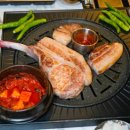 금돈돼지 이미지