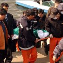 사진으로 본 세계의 오늘(2004.3.23) 이미지