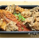 묵은지감자탕 이미지