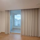 장유덕산아내에코캐슬아파트경로당 | 장유덕산아내에코캐슬 거실 속지+걷지 이중 커튼으로 완성한 프리미엄 인테리어