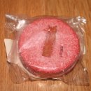 LUSH 빨간 고체비누랑 파랑 고체비누~~ 이미지