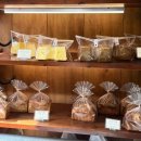 브레드(bread)365 | 부산 대연동 빵지순례 bread365 브레드365 소금빵 아몬드크로와상 치아바타앙버터 견과류통밀빵