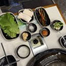 [청량리역 맛집] 싹쓰리솥뚜껑김치삼겹살 청량리 / 솥뚜껑에 구워먹는 김치 삼겹살의 정석!