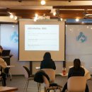 미용하는 강아지 이미지