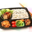 훼미리도시락 이미지