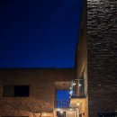 오소록한 벽돌집 이미지