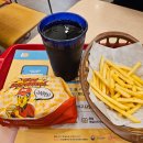 618 치킨 | 롯데리아 신메뉴 '통다리 크리스피 치킨버거 그릭랜치' 후기