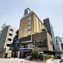 옐로우라이트하우스 이미지