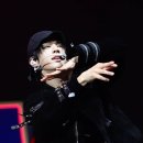 제이유케이 | 투어스 도훈 패션과 음악으로 청춘의 감정을 표현하다
