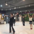 라인댄스(초.중급) 이미지