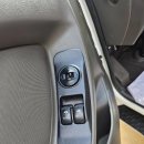 (서울 중고차) 84소7999 포터 Ⅱ파워게이트1톤(오토) 2017년형식 무사고 7만키로 흰색 리프트차 상태양호 1490만원 판매 이미지