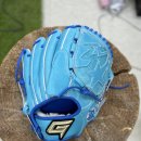 골드볼파크 로얄 원태인 모델 투수 글러브 길들이기 이미지