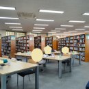 의창도서관 종합자료실 이미지