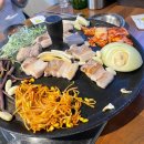 풍년솥뚜껑삼겹살식당 | 암사 풍년 솥뚜껑 삼겹살 후기