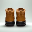 GS25 강화소방서점 | 🥾 광기의 여자 등산화 고르기 - 방수등산화 고어텍스등산화 feat. 아이슬란드 여행 준비