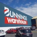 뉴질랜드 대형철물점 Bunnings Warehouse 방문 및 사무실 Tinting film 붙이기 이미지