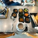소나무식당앞1 | [영종도 가성비 맛집] &#39;소나무식당 영종도점&#39; 아기랑 가기 좋은 오션뷰 식당!
