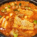 백채김치찌개 이미지