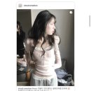 TOP RACE | 클라우드이모션 보떼리본 슬림셔링 탑 • 시드 레이어 버튼 티