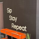 덕양로 | ☕[여수신상카페] solito 힙한 감성카페 후기｜블랙&amp;오렌지 인테리어 + 촉촉한 소금빵 맛집