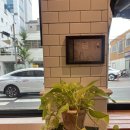 옥커피숍 | [광안리 브런치 카페] 뉴욕 감성 가득한 공간에서 즐기는 수제 디저트와 드립커피, 롤미 후기