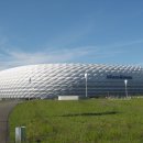 LIVERBIRD 와 함께하는 경기장 역사 Allianz Arena 편 이미지