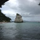 한 여름에 다시 찾아 본 오클랜드 코로만델 반도 케데드널 코우브 해상공원(Cathedral Cove in coromandel). 이미지