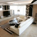 브라운스톤 앞 버스정류장 이미지