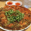 경기도 수원시 영통구 광교호수공원로 | 수원 광교 엘리웨이 맛집 너무 맛있는 한끼! 영통백합칼국수 광교점 백합샤브샤브세트 산낙지추가 반반...