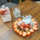 크로플팜 | 전주카페) 혁신도시 신상 대형카페 [옐로우팜 혁신직영점] - 생딸기라떼, 생딸기크로플 후기