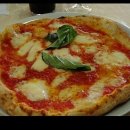 나폴리피자 이미지