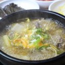 멸치가 살아있는 국수 이미지