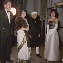 인물세계사 // 인디라 간디(Indira Priyadarshini Gandhi) 인도 최초의 여성총리 이미지