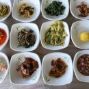 [화천 파로호 맛집] ＜산장횟집＞ 싱싱한 빠가사리매운탕, 옥수수범벅, 갖가지 찬에 맛과 풍광 구비한 신선놀음, 물좋고 정자좋고 이미지