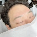 자연스러운눈썹결입니다