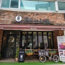 터미널2길 | 남부터미널역 카페 라리 후기, 유럽 감성 가득한 서초 예술의 전당 카페
