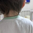 미아공방 | [육아]16개월 아기 안심 필수템.ᐟ.ᐟ ‘별빛공방 각인 써지컬 미아방지 목걸이’ 대만족 후기 👶