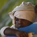 [지진 참사 현장을 가다] "10만명 사망"… 통곡의 아이티 '행정 붕괴' 이미지