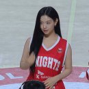 오늘 프로농구 시투하러 온 트리플에스 김채연.gif 이미지