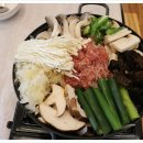 황금불고기버섯전골 이미지