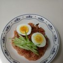 김치 비빔국수 이미지