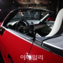 더718